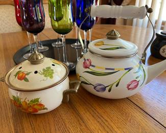 vintage enamel serving pot & teapot