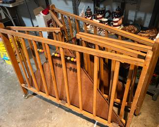 1940's 50' Vintage child's collapsible wooden playpen
