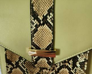 Many purses and bags