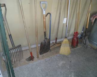 garden tools