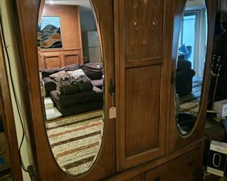 Entertainment Center with mirrored doors