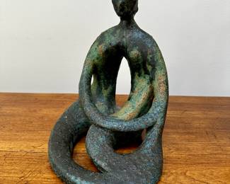 Helen Finch sculpture