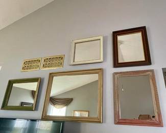 mirrors with antique frames 