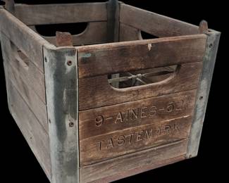 Old Tastemark wooden box