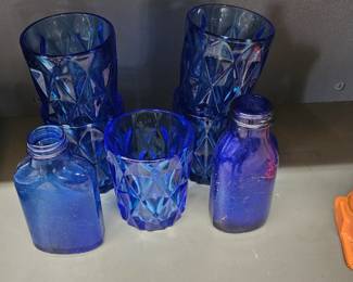 LOT OF BLUE GLASS ITEMS