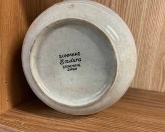 Sunmarc Endure Stoneware Japan Cookie Jar