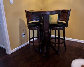 Pub table with Swivel stools