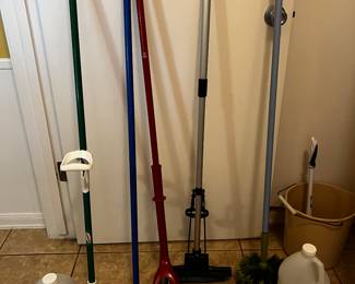 Variety of cleaning items