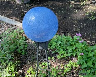 Gazing ball on stand
