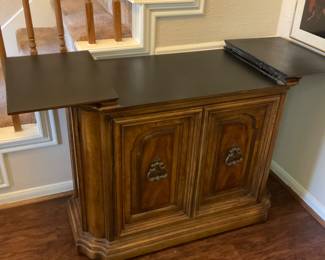 Bernhardt Hibriten Sideboard/Buffet Server