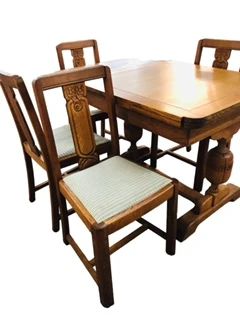 Oak 4 chairs and Pub table 