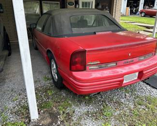 1993 Olds Cutlass Supreme Convertible, 4 speed automatic, FWD, Eng. 3.1L,                                                               VIN# 1G3WT34T1PD322656  Offers begin at $2,500 with $250 minimum increments.  Bidding begins now and ends at 11am. on Saturday June 1st. Cars can be seen beginning at 8am on sale date Call me for details. Phone number is on my website.