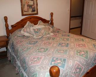 Queen bed - can be sold with or without mattress and box spring. Is not part of bedroom suite. 