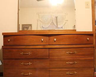 Short dresser with mirror - part of set with tall dresser and bed. Can be sold separately or with set. 