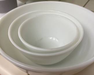 Mixing bowls 