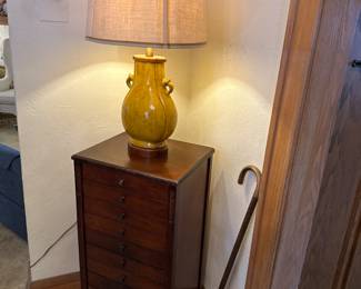 Sheet music (?) stand, vintage table lamp