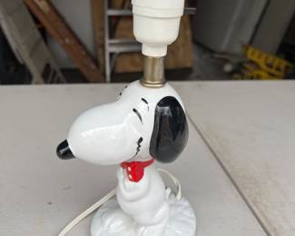 Vintage Porcelain Peanuts Snoopy Lamp