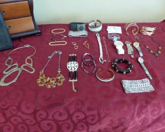 Costume jewelry & watches