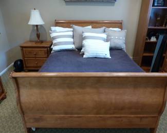 Full size sleigh bed & dresser, bookcase, night table, mirror, desk/hutch, desk chair