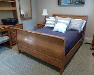 Full size sleigh bed & dresser, bookcase, night table, mirror, desk/hutch, desk chair
