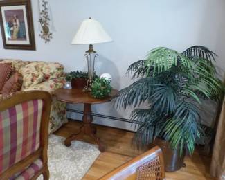 Side table, pair of lamps, bric-a-brac, plant