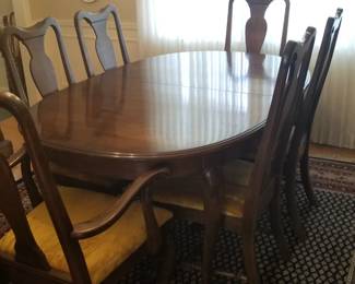 Ethan Allen DR table chairs