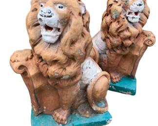 Pair of vintage garden concrete Lion statues 
