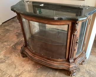 Thomasville console with mirror