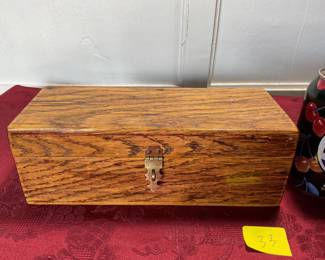 Antique refinished oak box