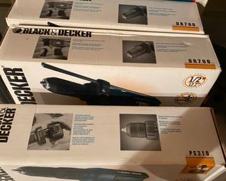 BOSCH 3610K 14.4V DRILL MOTOR
Black and Decker 1/2" Keyless Chuck Corded Hammer Drill, DR-700.
Black & Decker PS310 8.4V 2-Speed Drill
