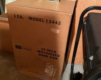 Craftsman 10" Motorized Band Saw Model NIB