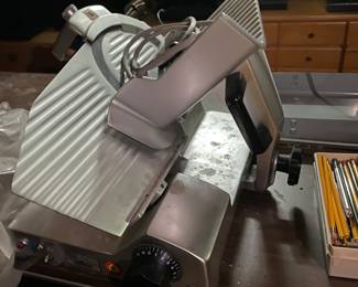Univex Deli Slicer model # 6509 business/commercial
