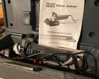 Skil Model #1605 Plate Joiner with Case