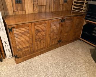 Ethan Allen Mid Century Shutter Door Media Cabinet Storage in Maple with Nutmeg Finish