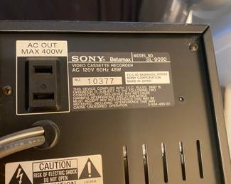 Sony Betamax SL-9090. From the year 1984