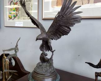 very large falcon bronze and marble statue by Jules Moignier NICE!!!