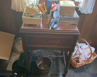 Estate Sales By Olga in Colonia NJ