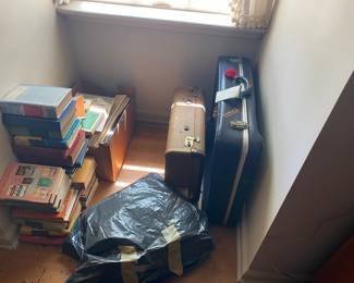 Estate Sales By Olga in Colonia NJ
