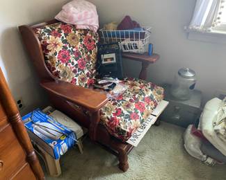 Estate Sales By Olga in Colonia NJ