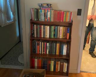 Estate Sales By Olga in Colonia NJ