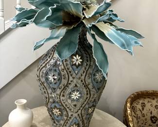 Elite'd Art Textured Vase