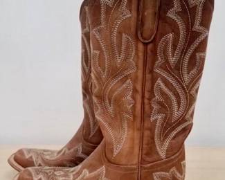 Beautiful leather boots $50 like new