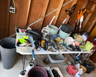 We are Charging all battery yard trimming tools to make sure everything works