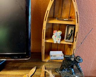 Fly fishing reel, and some fishing lures and knickknacks