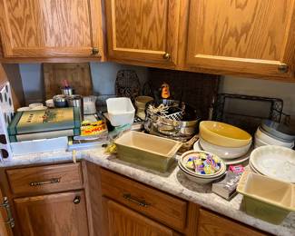 Vintage baking Pyrex corning ware $10 each some for five each