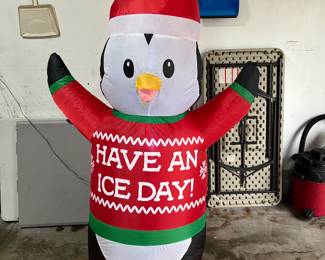 Penguin Christmas yard inflatable approx. 6ft tall