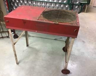 Collapsing Eclipse grill mid-century