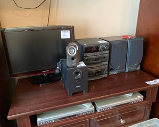 Stereos and speakers 