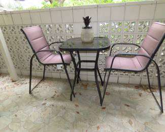 Tall bistro set