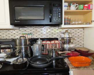 Brand new cookware, ovenware dishes.